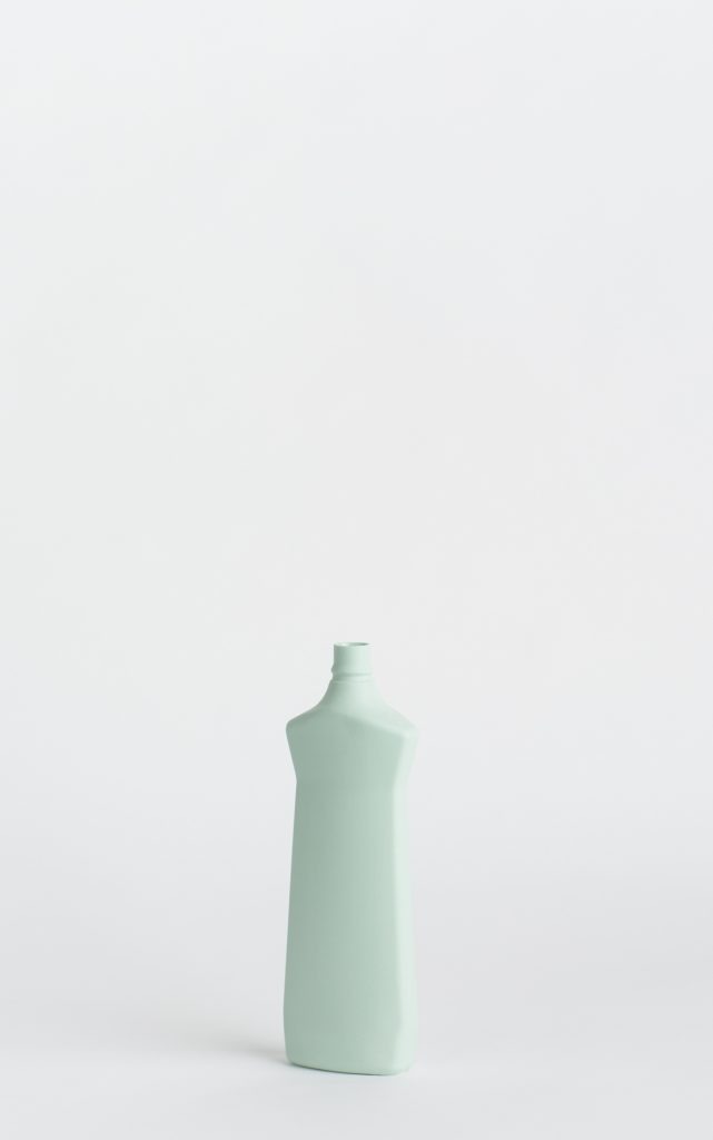 bottle vase #1 mint