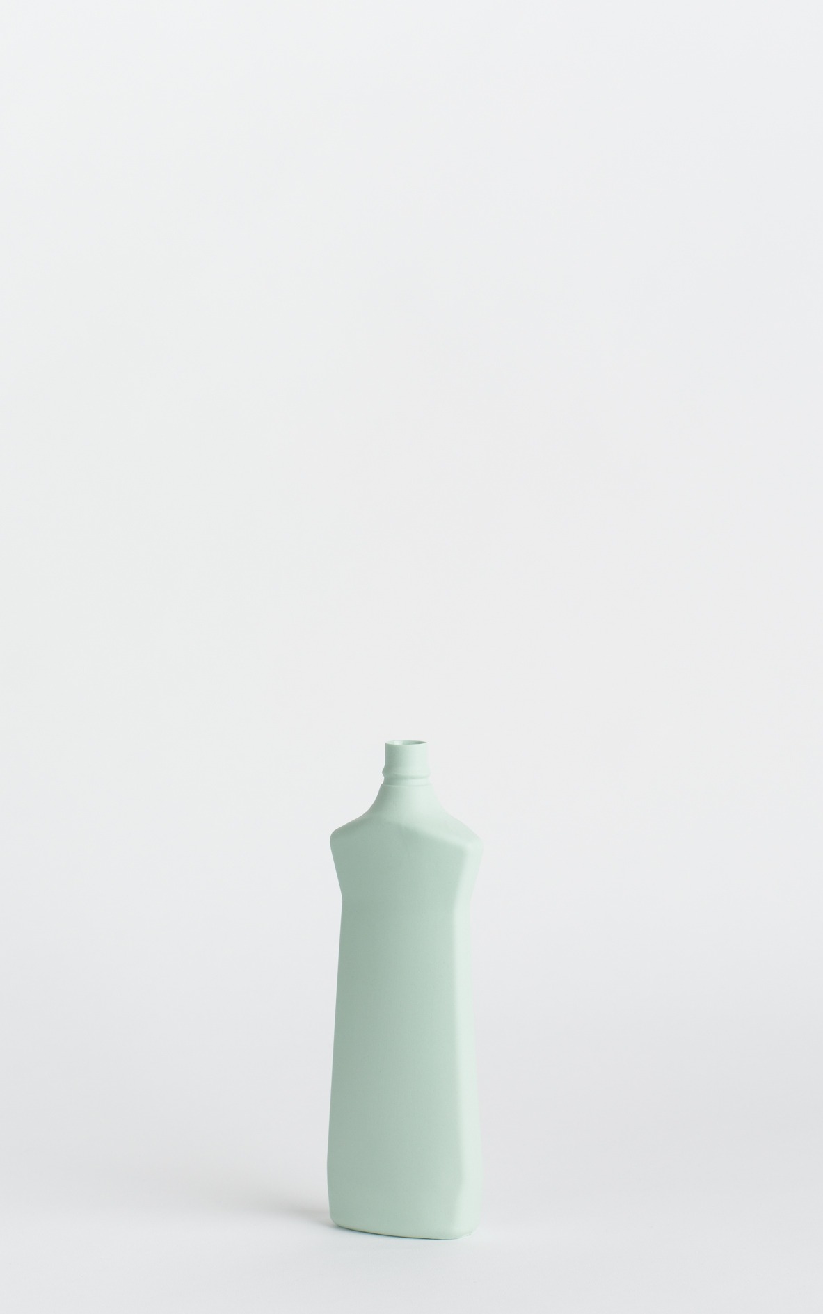 bottle vase #1 mint