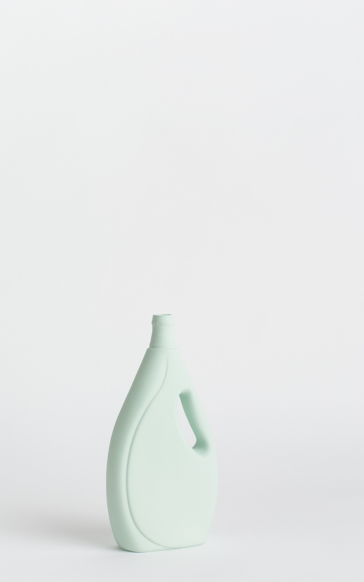 bottle vase #7 mint