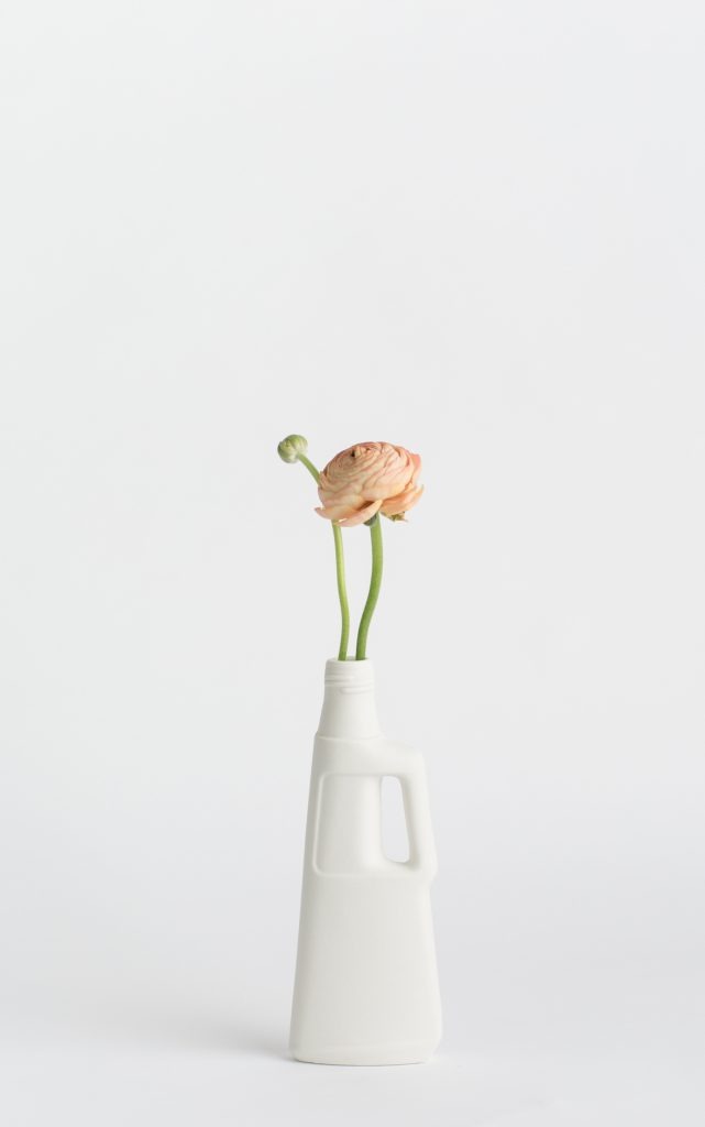 bottle vase #9 white with flower