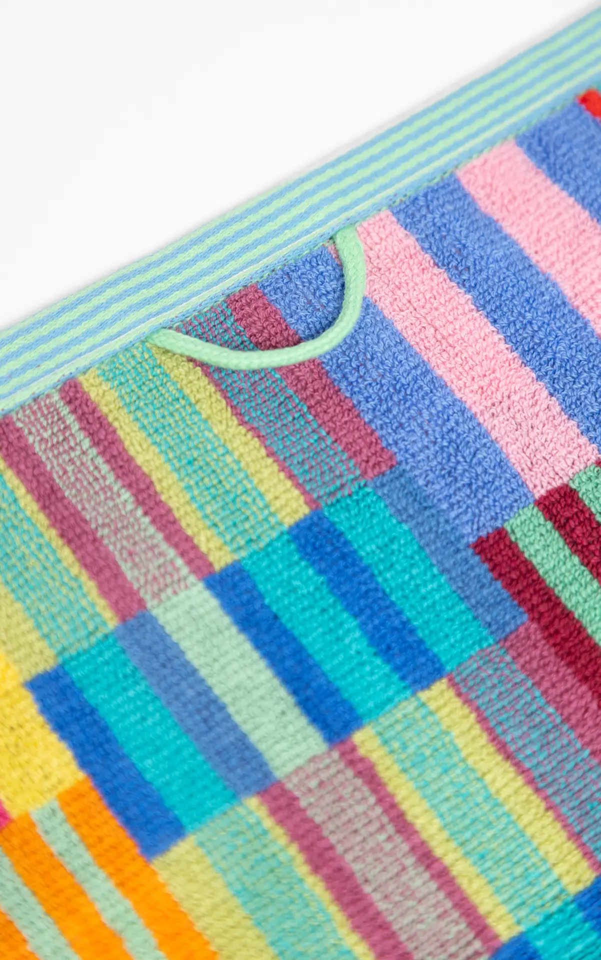 #100-tulipquilt_bathmat-3