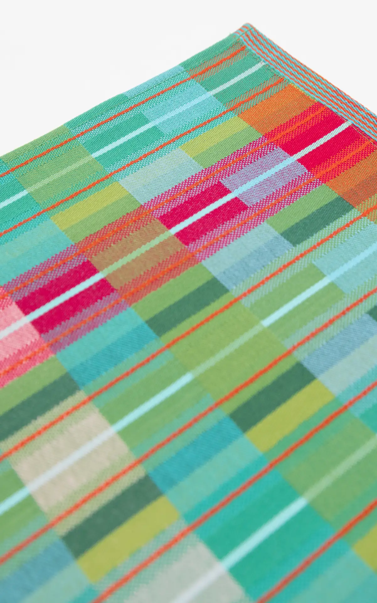#107A_basket-teatowel-3
