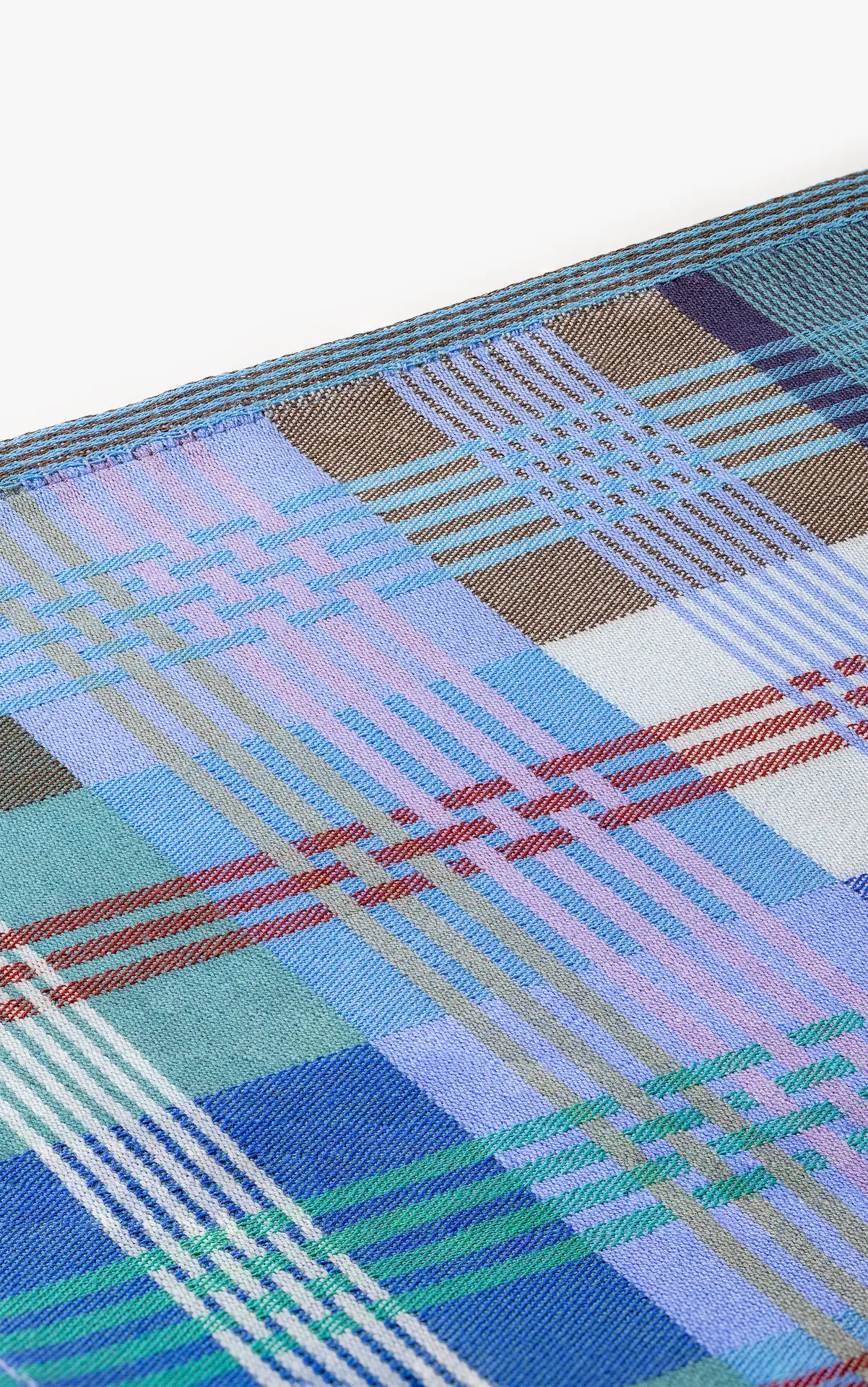 141A wild weave tea towel