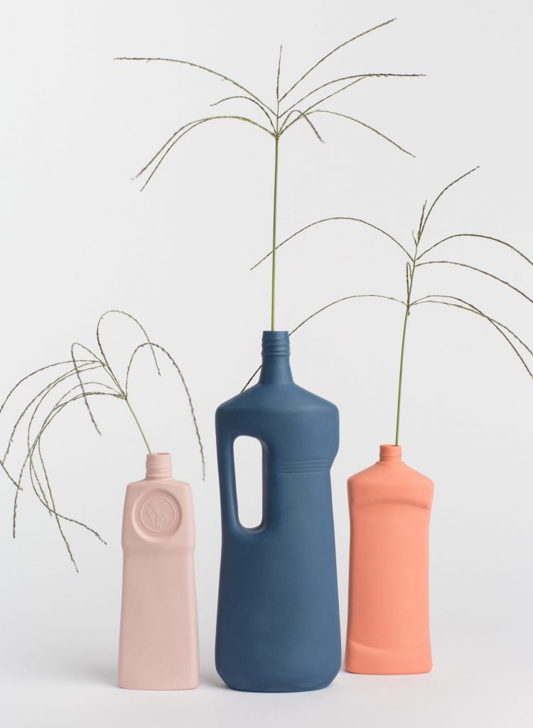 group photo three vases
